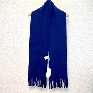 NWT GIESSWEIN EXTRA LONG WOOL SCARF IN NAVY BLUE